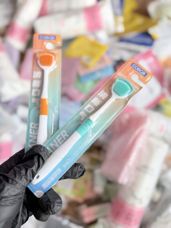 Tongue scraper