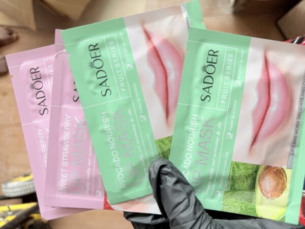 Lip masks